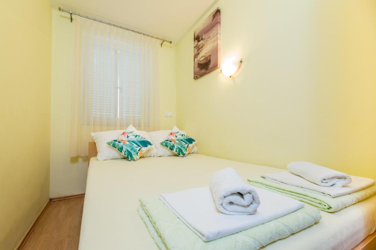 Apartments Ljubica Garden Baska  Luaran gambar