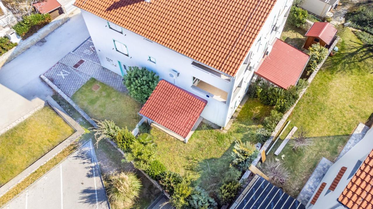 Apartments Ljubica Garden Baska  Luaran gambar